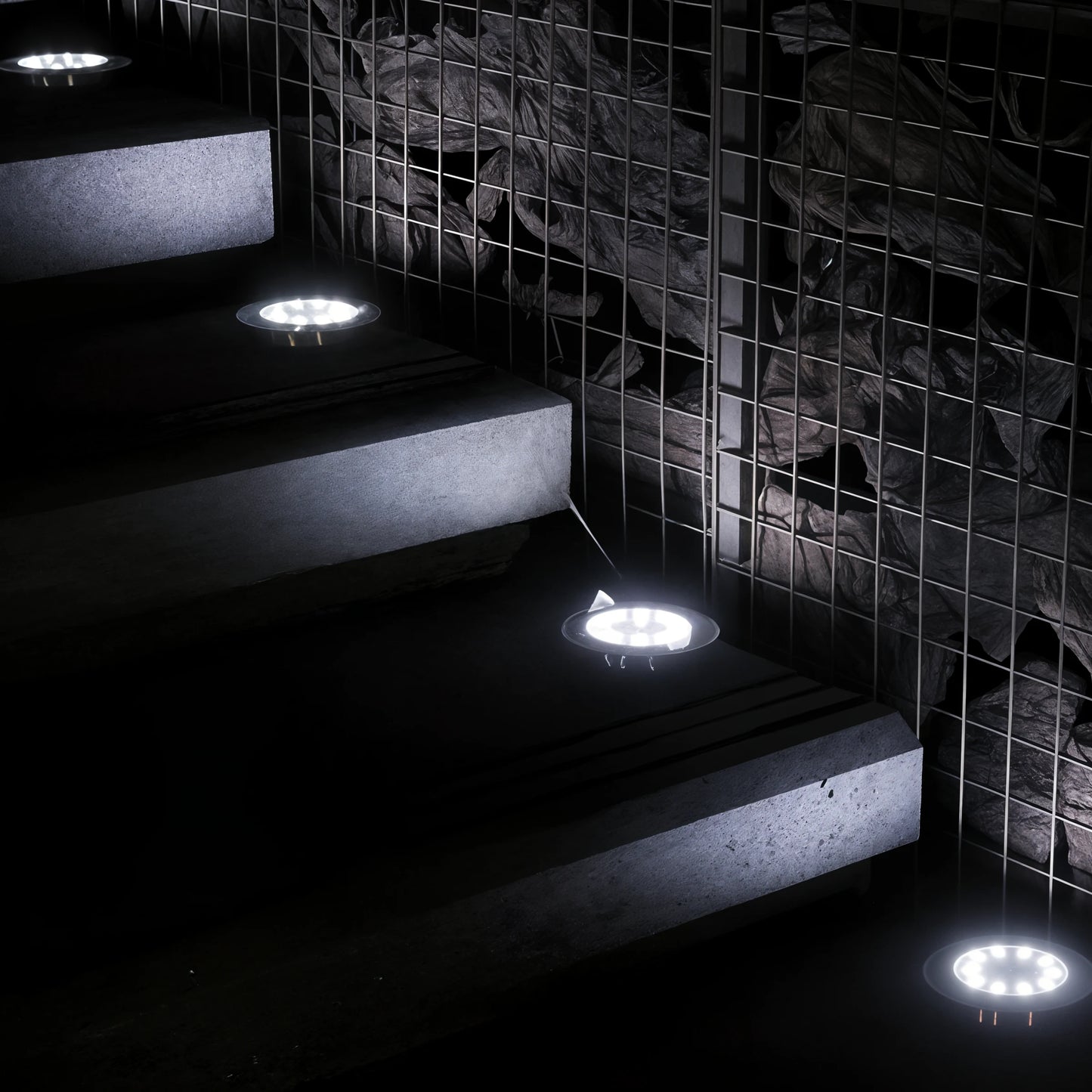 SunSpot - Solar Disk Light & LED Spotlight for Garden - Dena Home
